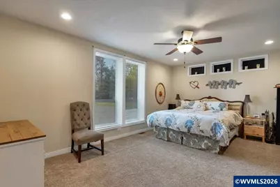 37734 River Dr, Lebanon, OR 97355 - Photo 15