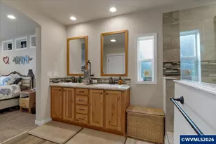 37734 River Dr, Lebanon, OR 97355 - Photo 17