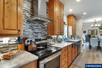 37734 River Dr, Lebanon, OR 97355 - Photo 13