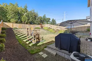 2988 Christina St NW, Salem, OR 97304 - Photo 39