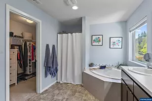 2988 Christina St NW, Salem, OR 97304 - Photo 27