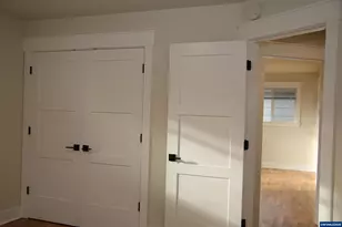 1661 Cooper St, Lebanon, OR 97355 - Photo 9