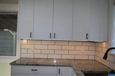 1661 Cooper St, Lebanon, OR 97355 - Photo 7