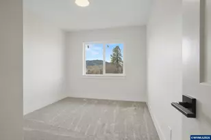 2586 Promise Way, Lebanon, OR 97355 - Photo 25