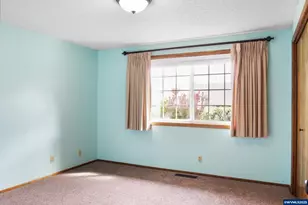 1882 Woodstock Cir NW, Salem, OR 97304 - Photo 19