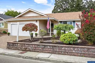 1882 Woodstock Cir NW, Salem, OR 97304 - Photo 31