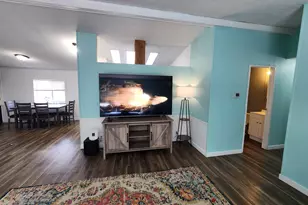 31919 N Lake Creek (Unit 35 ) Dr, Tangent, OR 97389 - Photo 5