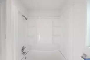 875 S 5th St, Lebanon, OR 97355 - Photo 19