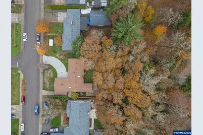 414 SW Westwood Dr, Dallas, OR 97338 - Photo 5