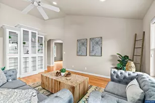 2222 Primrose Ln, Florence, OR 97439 - Photo 11