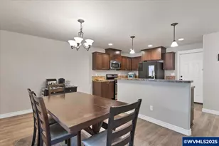 419 Vine Ave, Woodburn, OR 97071 - Photo 15