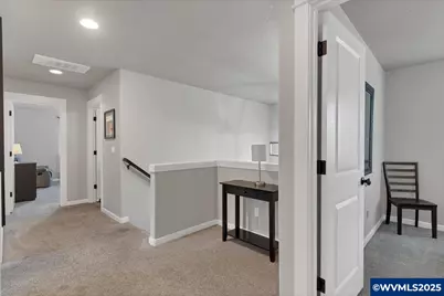 419 Vine Av, Woodburn, OR 97071 - Photo 39