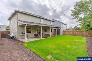 419 Vine Ave, Woodburn, OR 97071 - Photo 43