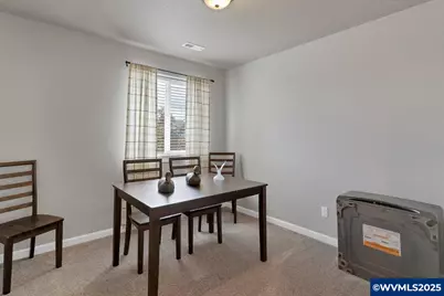 419 Vine Av, Woodburn, OR 97071 - Photo 37