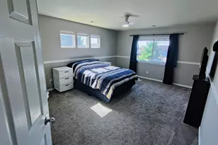 523 Golden Eagle St NW, Salem, OR 97304 - Photo 27