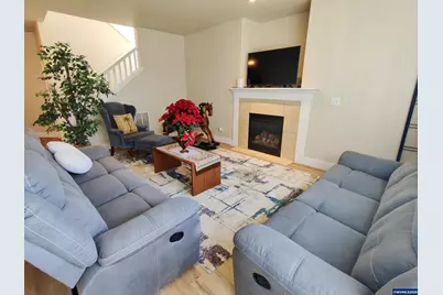 523 Golden Eagle St NW, Salem, OR 97304 - Photo 7