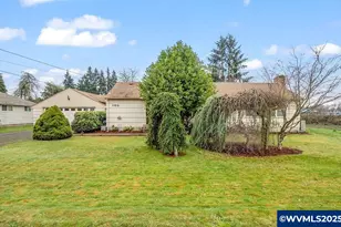 190 Hunsaker Ln, Eugene, OR 97404 - Photo 3