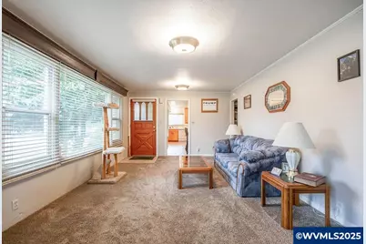 190 Hunsaker Ln, Eugene, OR 97404 - Photo 11