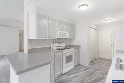 4810 Bonanza Dr NE, Salem, OR 97305 - Photo 19