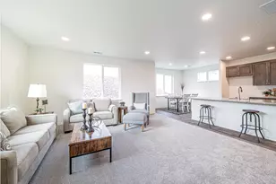 4784 Finch St, Albany, OR 97322 - Photo 9