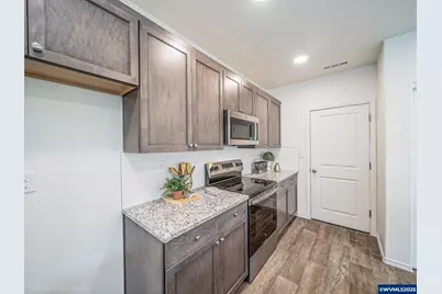 4784 Finch St, Albany, OR 97322 - Photo 5