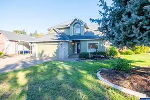 1929 Ptarmigan St NW, Salem, OR 97304 - Photo 3