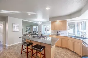 1929 Ptarmigan St NW, Salem, OR 97304 - Photo 11