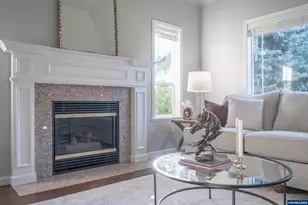 1929 Ptarmigan St NW, Salem, OR 97304 - Photo 9