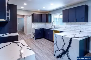 36162 S Railroad St, Crabtree, OR 97335 - Photo 17