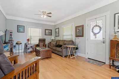 2116 Waverly Dr SE, Albany, OR 97322 - Photo 5