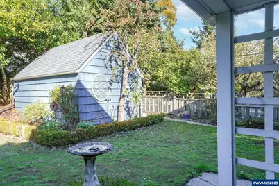 735 Church St SE, Salem, OR 97301 - Photo 41
