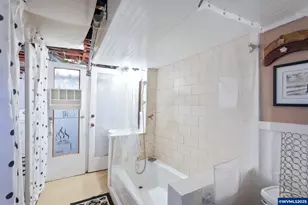 735 Church St SE, Salem, OR 97301 - Photo 35