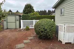 2120 Robins (#180) Ln SE, Salem, OR 97306 - Photo 31