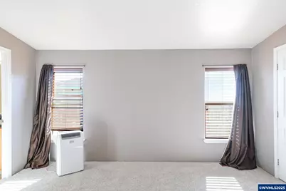 917 Luke St, Independence, OR 97351 - Photo 29