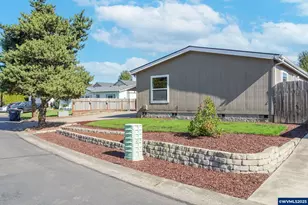 917 Luke St, Independence, OR 97351 - Photo 3