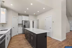 2134 Willona Dr, Eugene, OR 97408 - Photo 9