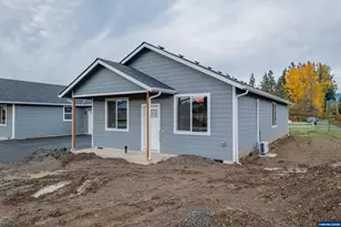 1230 49th Ave, Sweet Home, OR 97386 - Photo 21