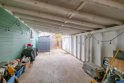 301 Russell St, Lebanon, OR 97355 - Photo 49