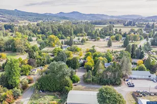 209 Templeton St, Brownsville, OR 97327 - Photo 45