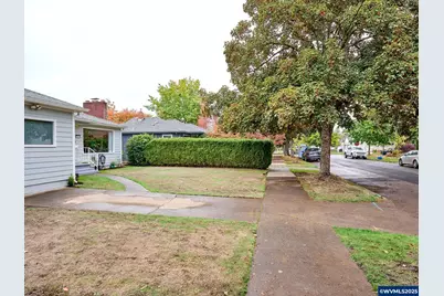 2075 Laurel Av NE, Salem, OR 97301 - Photo 3