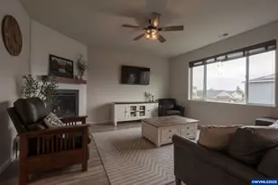 3362 Elder St NW, Salem, OR 97304 - Photo 9