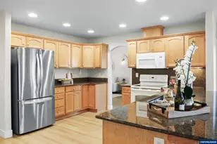 6309 Elena St NE, Albany, OR 97321 - Photo 13