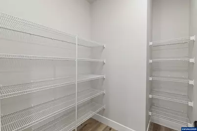 3075 Olympic St, Woodburn, OR 97071 - Photo 23