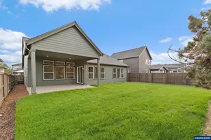 3075 Olympic St, Woodburn, OR 97071 - Photo 41