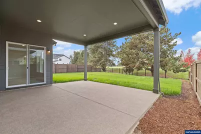 3075 Olympic St, Woodburn, OR 97071 - Photo 39