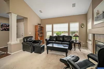 528 Creekside Dr SE, Salem, OR 97306 - Photo 9