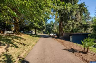 15550 SE Tickle Creek Rd, Boring, OR 97009 - Photo 45