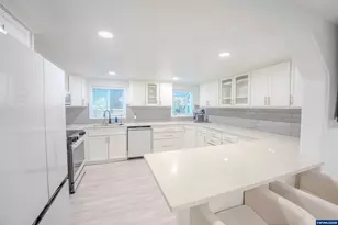 15550 SE Tickle Creek Rd, Boring, OR 97009 - Photo 13