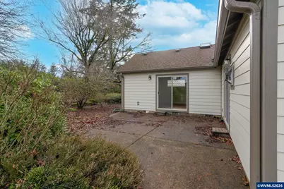 1060 Silver Falls Dr NE, Silverton, OR 97381 - Photo 29