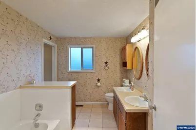 1060 Silver Falls Dr NE, Silverton, OR 97381 - Photo 23